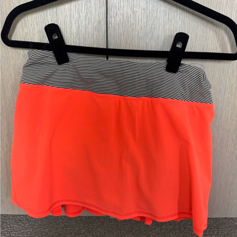 Lululemon Athletica " Run Speed Skirt"